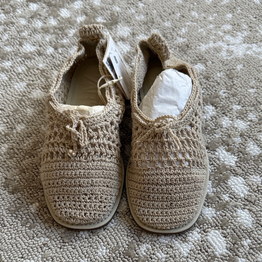 Zara Beige Crochet Kids Slippers